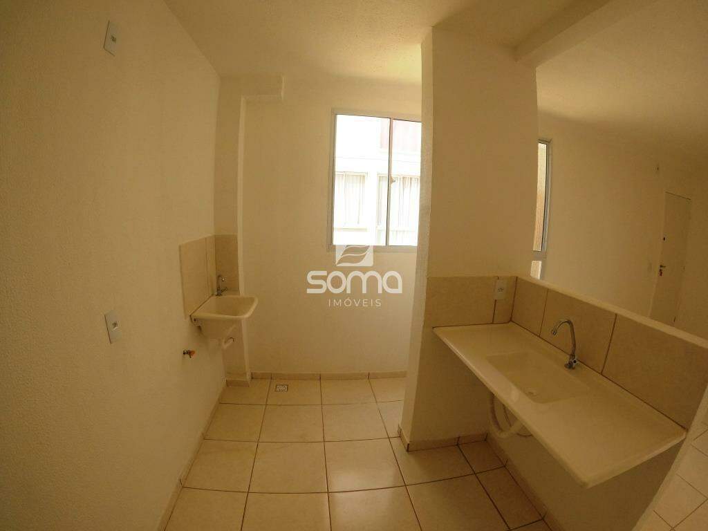 Apartamento para aluguel no Serra Dourada: 