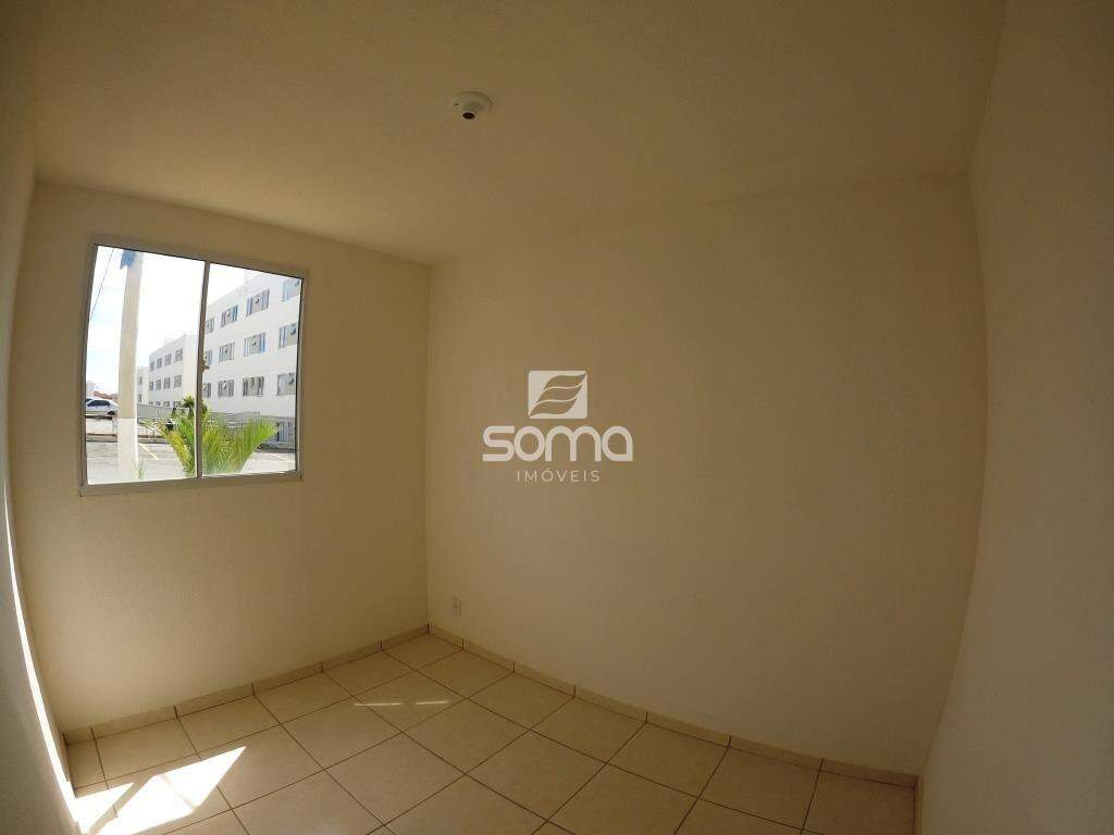 Apartamento para aluguel no Serra Dourada: 