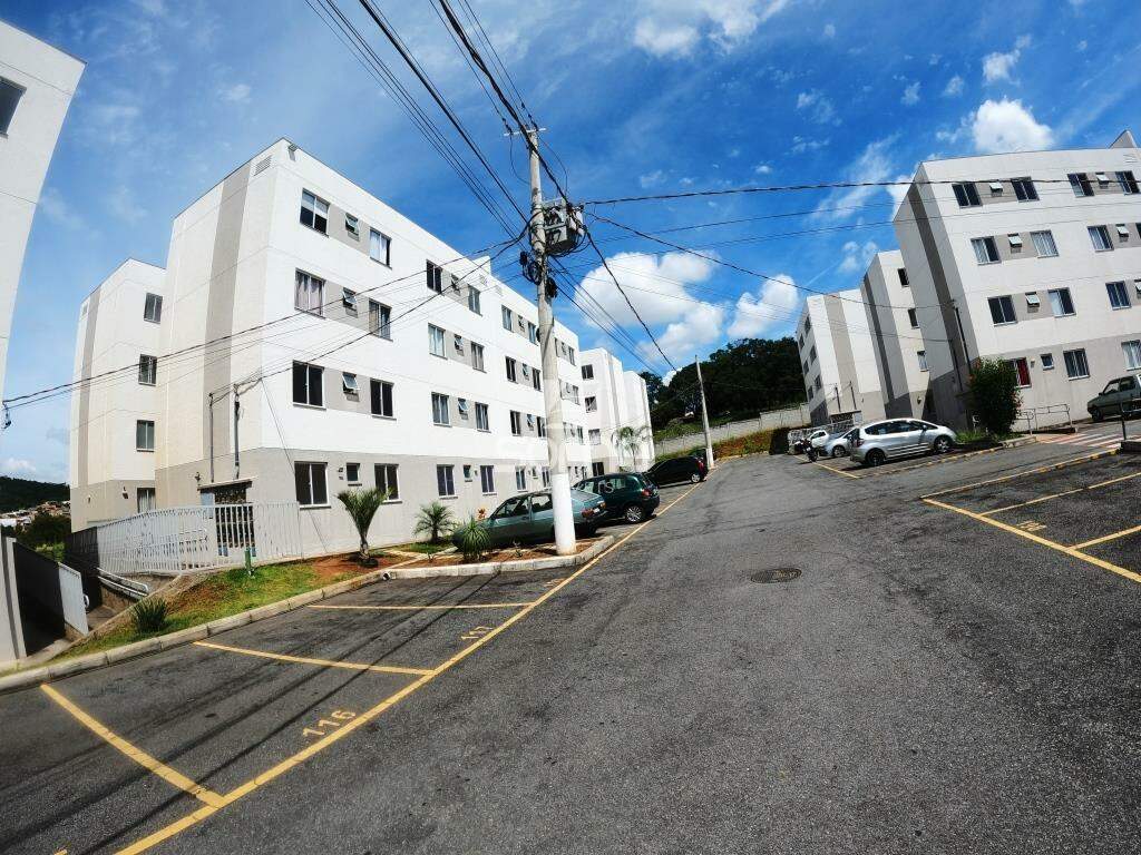 Apartamento para aluguel no Serra Dourada: 