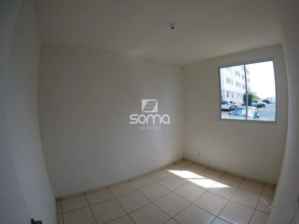 Apartamento para aluguel no Serra Dourada: 
