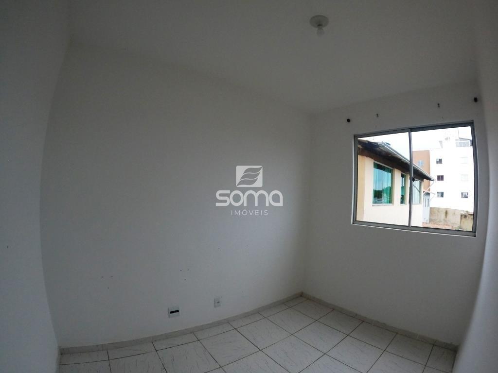 Apartamento à venda no Serra Dourada: 