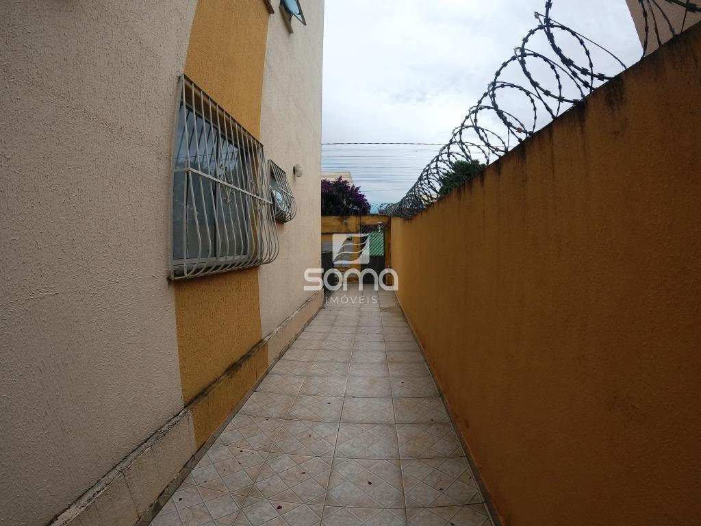 Apartamento à venda no Serra Dourada: 