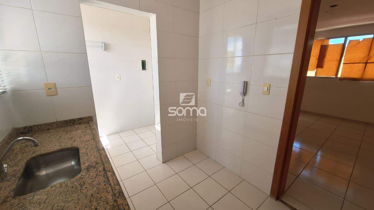 Apartamento à venda no Célvia: 
