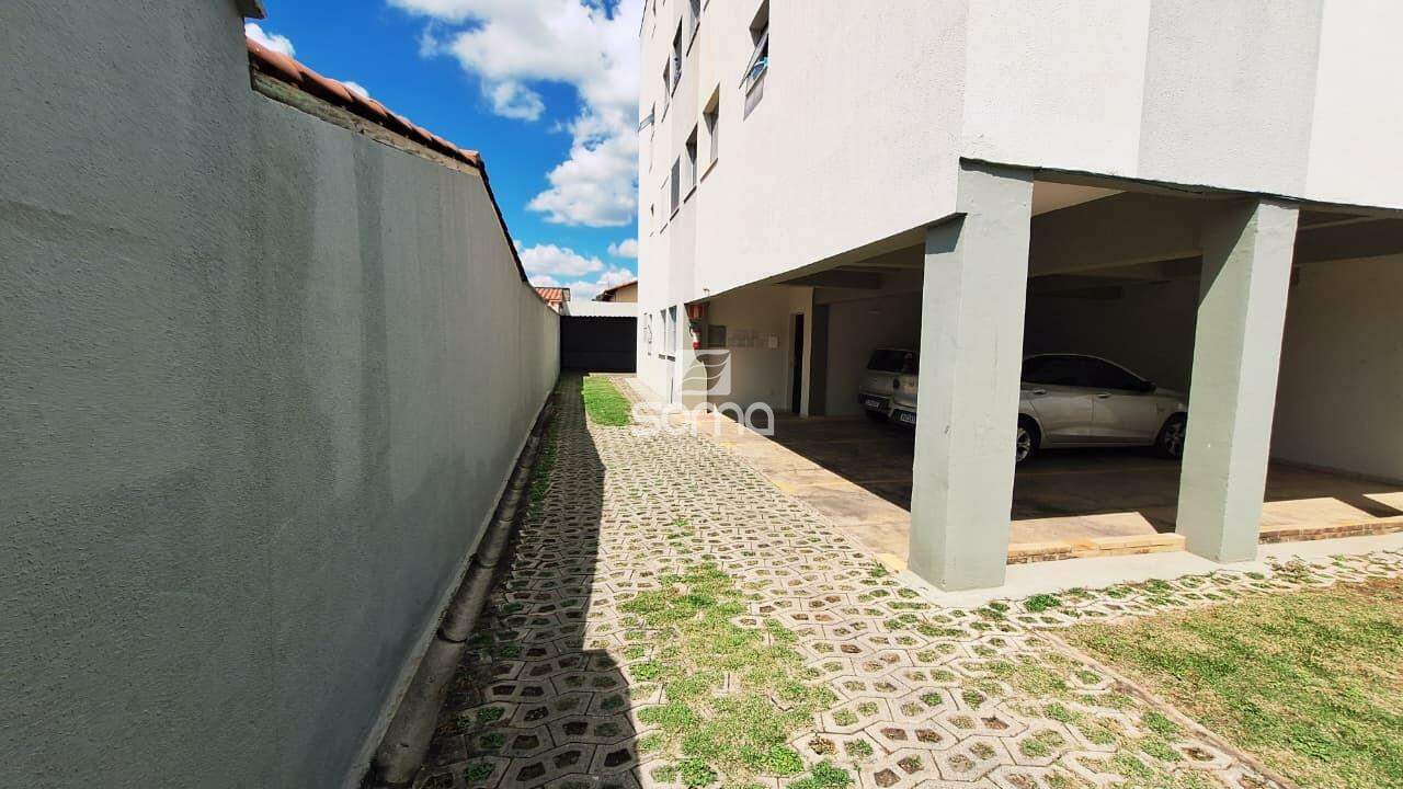 Apartamento à venda no Célvia: 