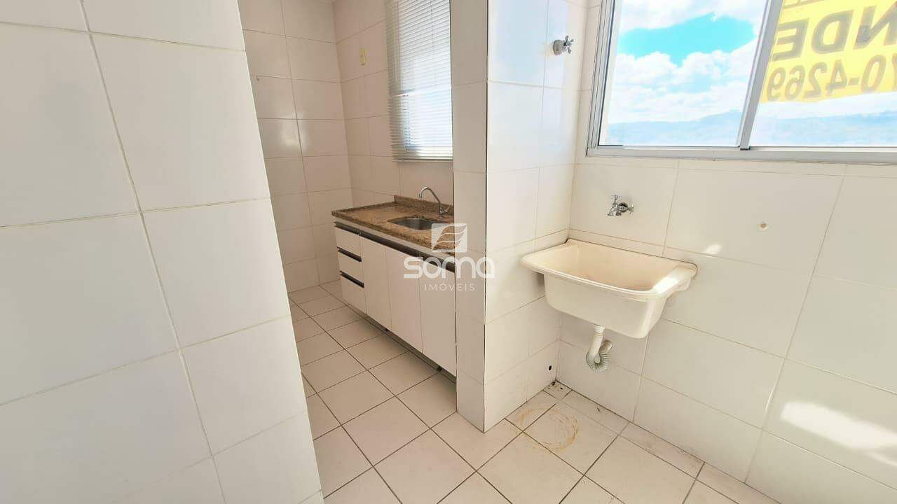 Apartamento à venda no Célvia: 