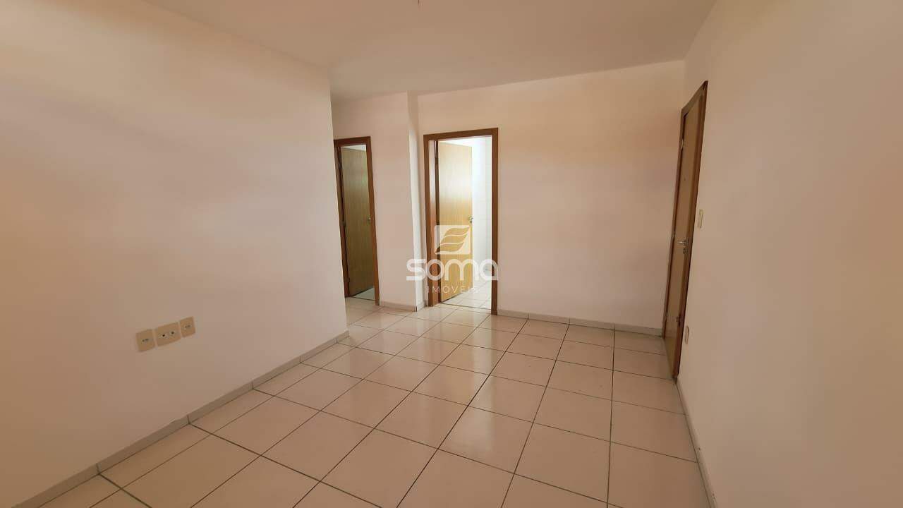 Apartamento à venda no Célvia: 