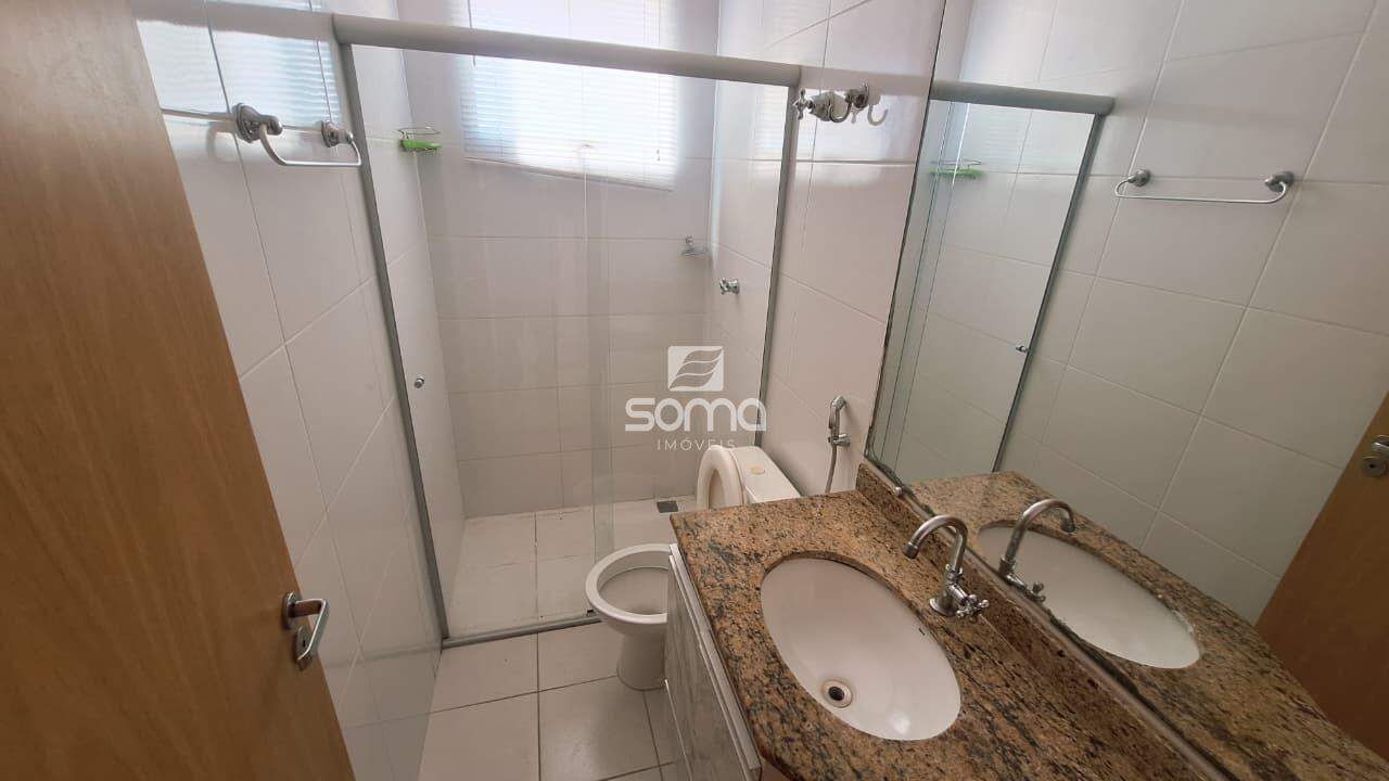 Apartamento à venda no Célvia: 