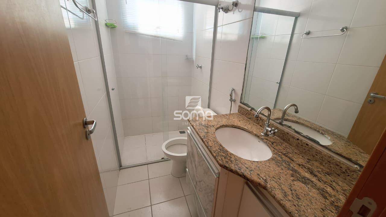 Apartamento à venda no Célvia: 