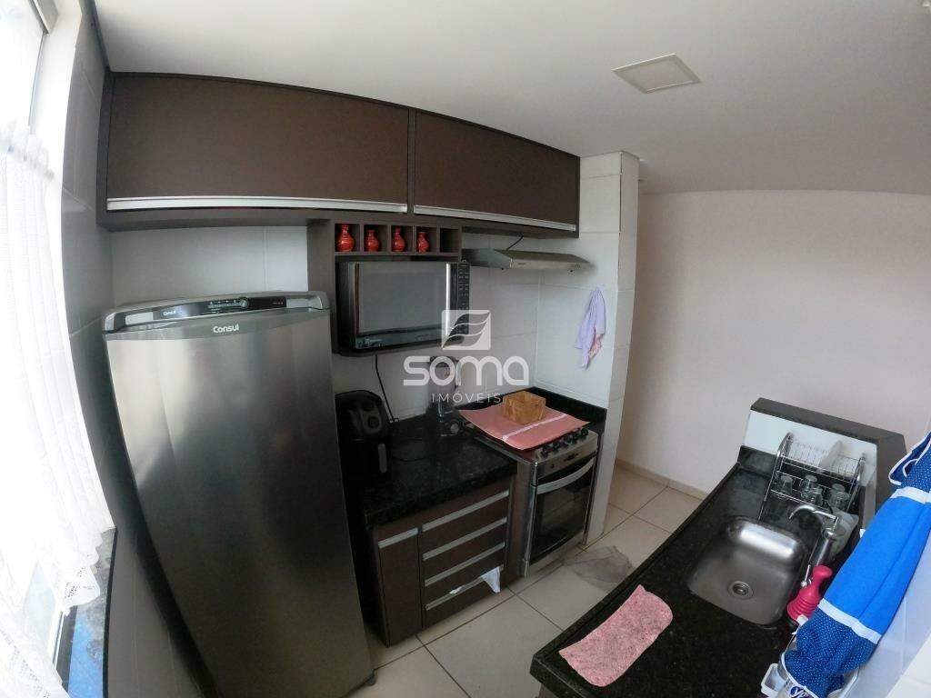 Apartamento para aluguel no Célvia: 