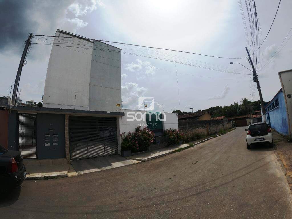 Apartamento para aluguel no Santo Antônio: 