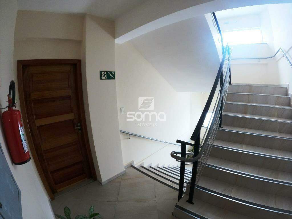 Apartamento para aluguel no Santo Antônio: 