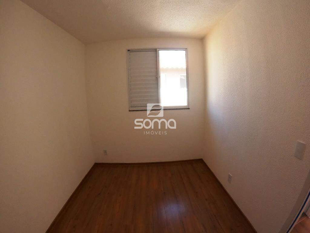 Apartamento para aluguel no Serra Dourada: 