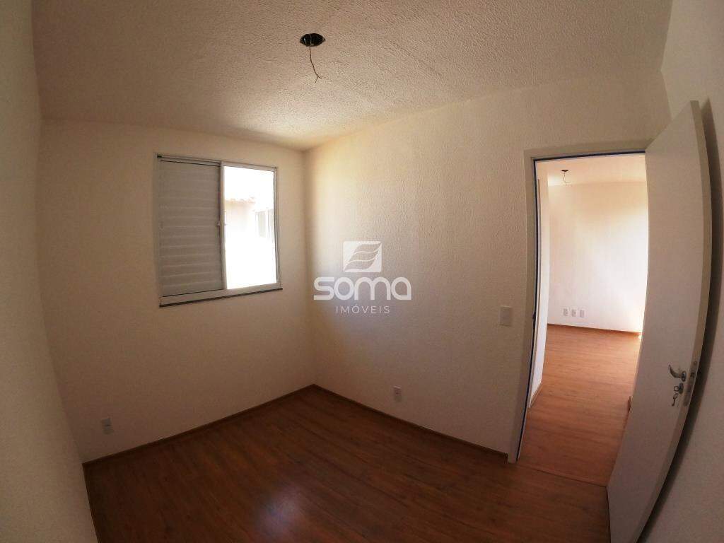 Apartamento para aluguel no Serra Dourada: 
