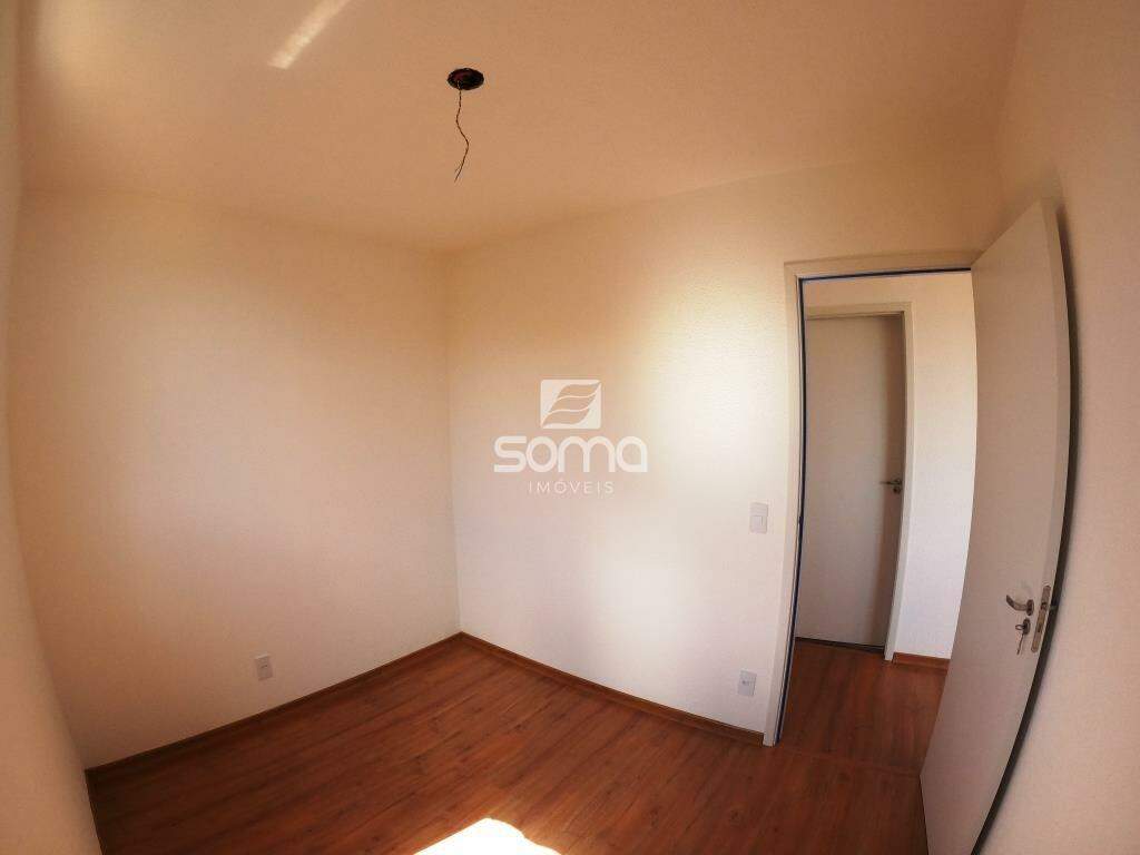 Apartamento para aluguel no Serra Dourada: 