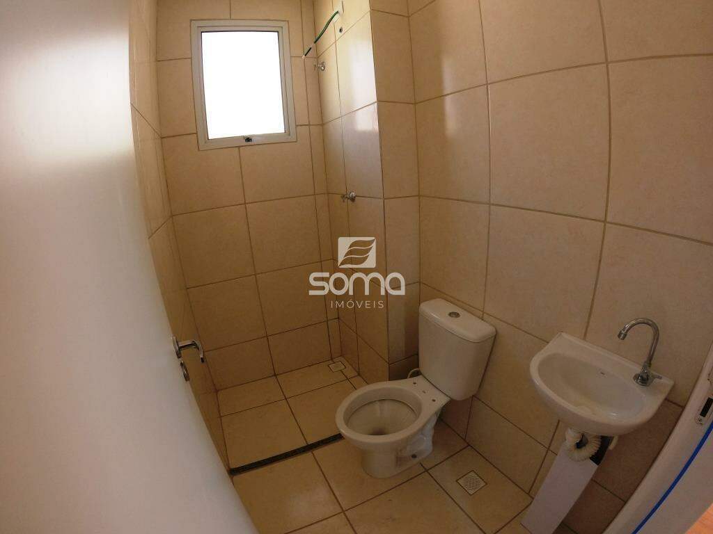 Apartamento para aluguel no Serra Dourada: 