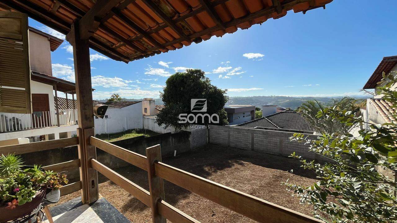 Casa à venda no Jardim Itau: