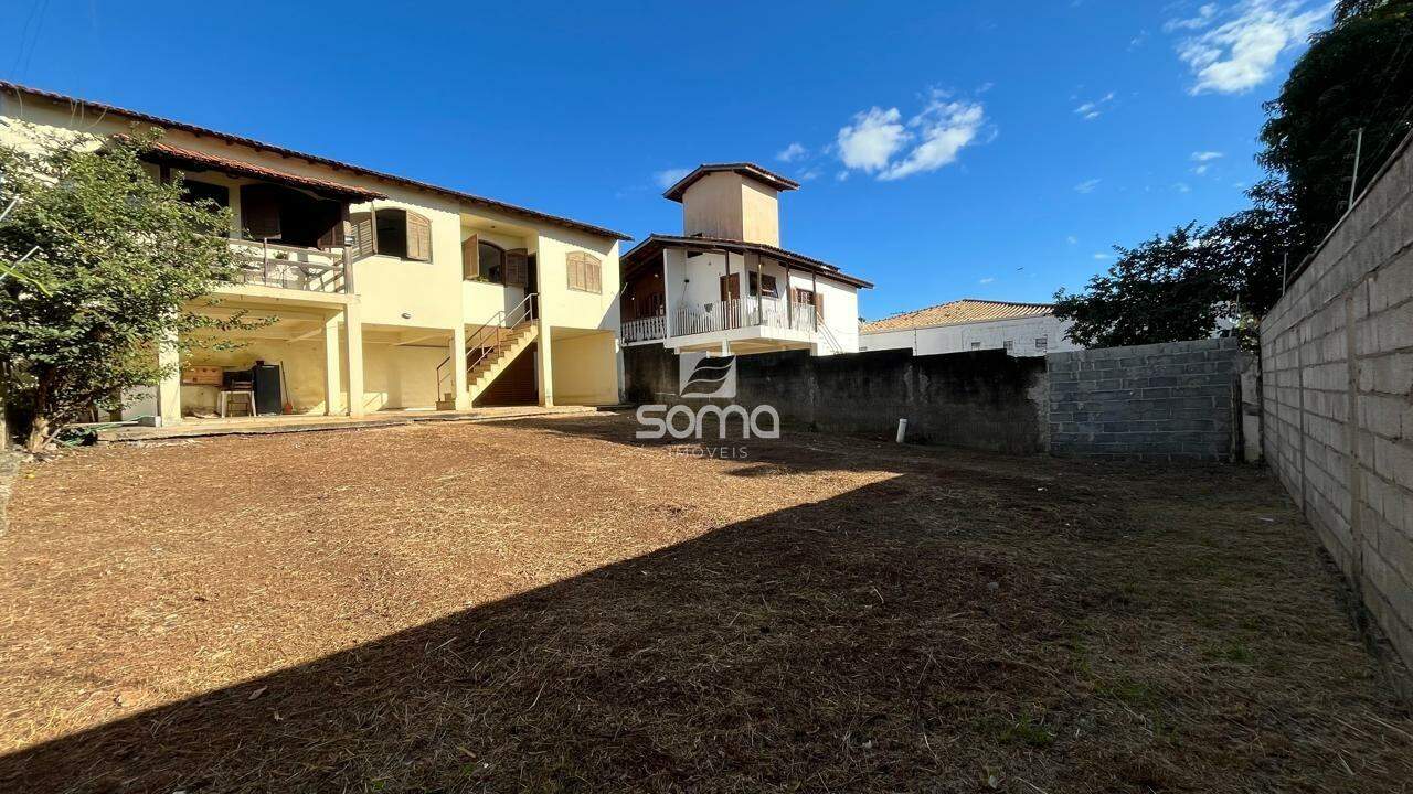 Casa à venda no Jardim Itau: