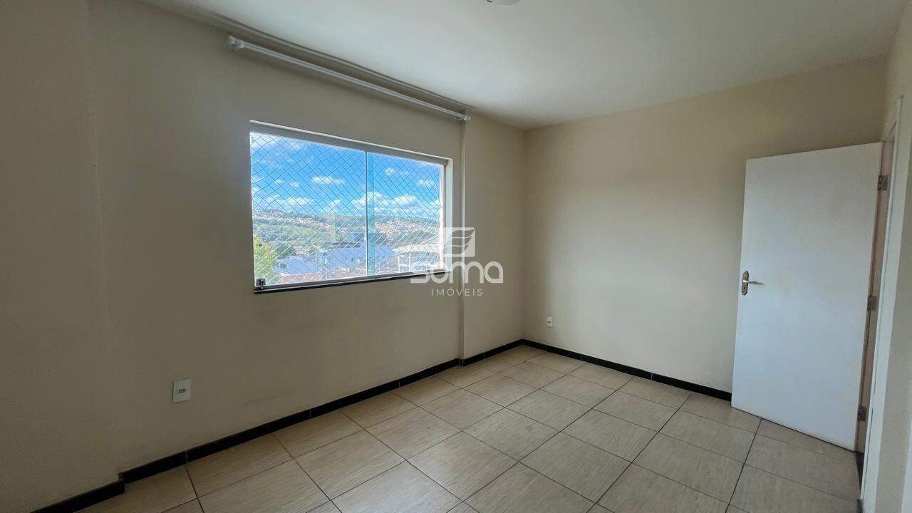 Apartamento à venda no Célvia: 