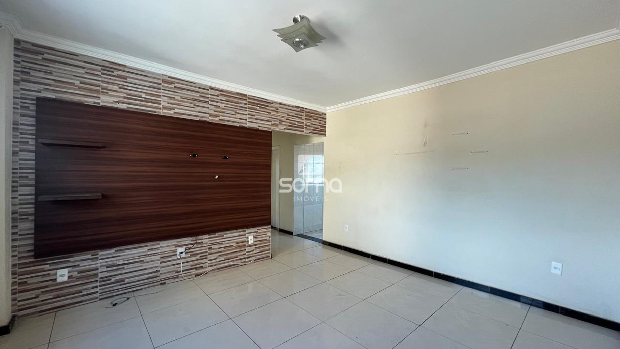 Apartamento à venda no Célvia: 