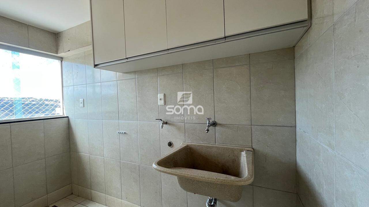 Apartamento à venda no Célvia: 