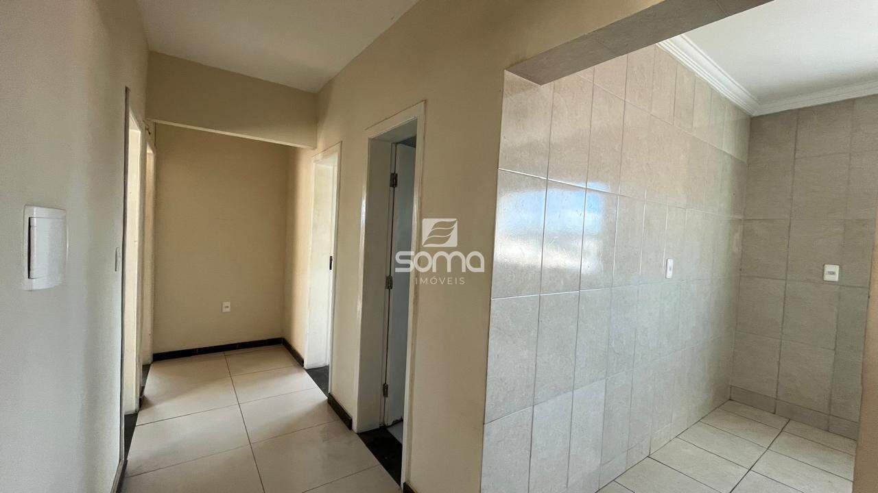 Apartamento à venda no Célvia: 