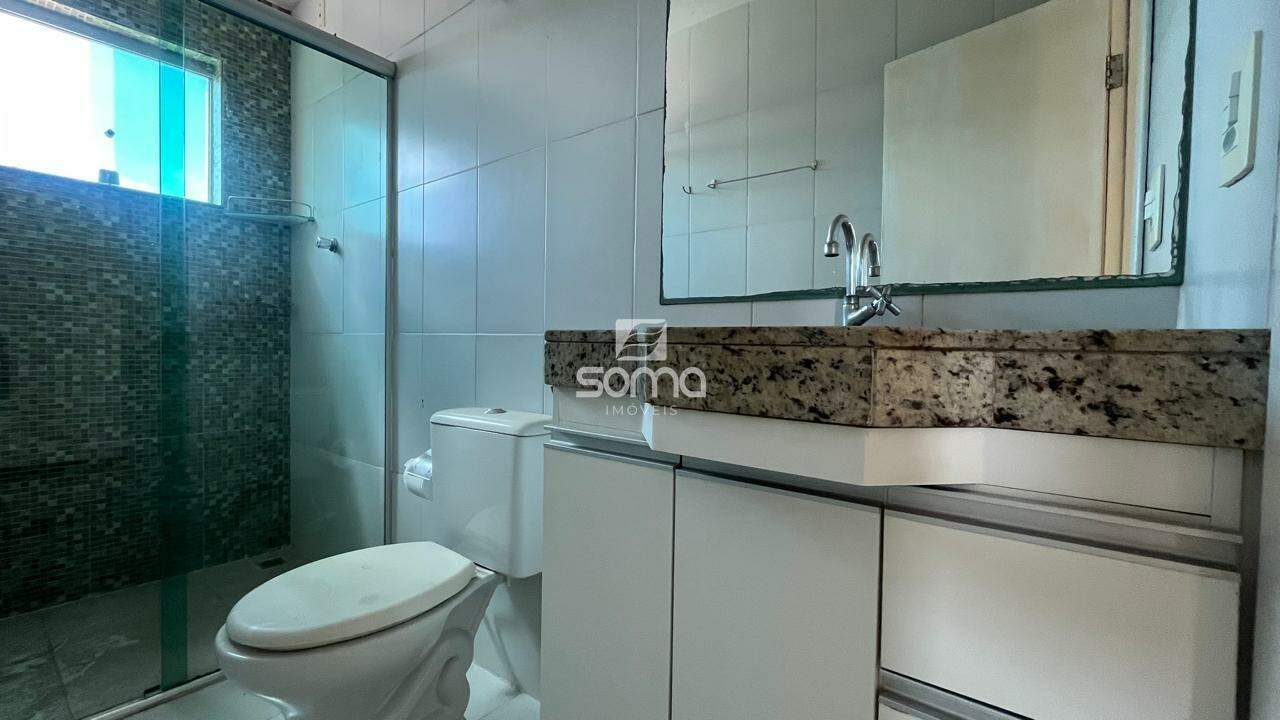 Apartamento à venda no Célvia: 