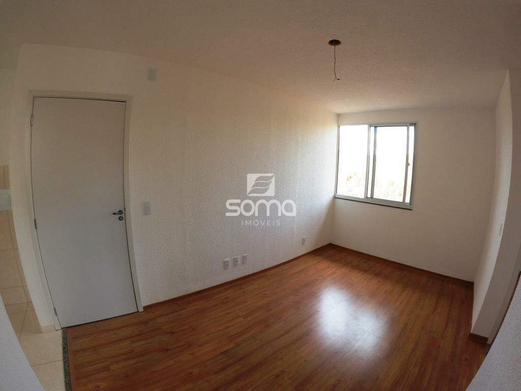 Apartamento para aluguel no Serra Dourada: