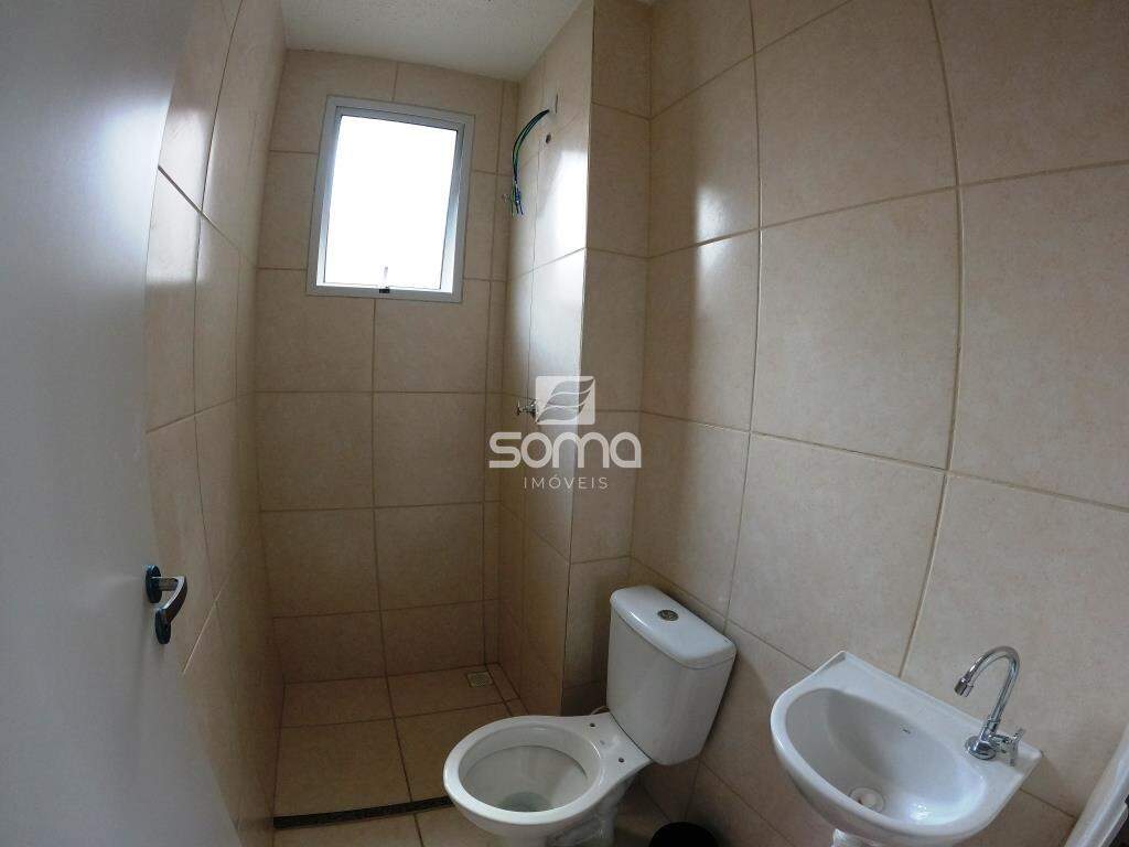 Apartamento para aluguel no Serra Dourada: