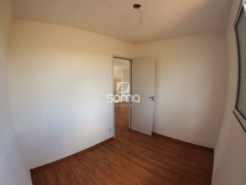 Apartamento para aluguel no Serra Dourada: