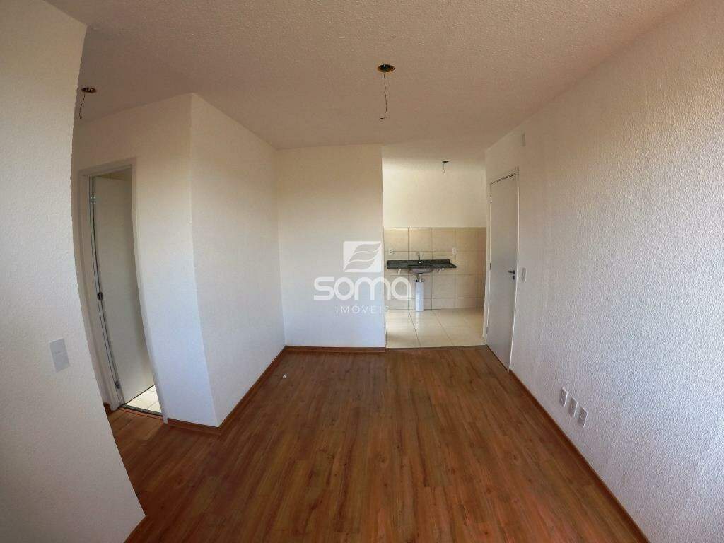 Apartamento para aluguel no Serra Dourada: