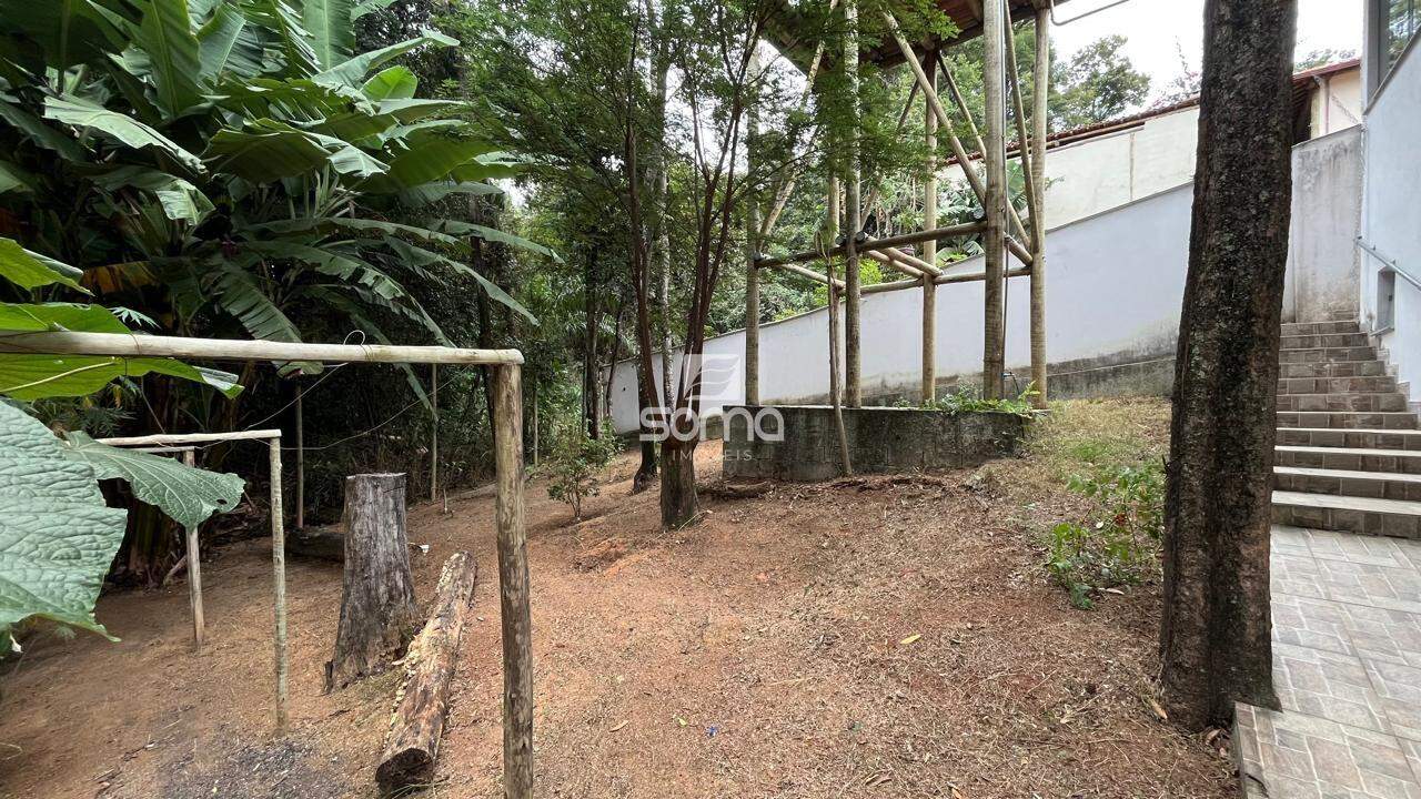 Casa em condomínio à venda no Residencial Clube dos Militares I: