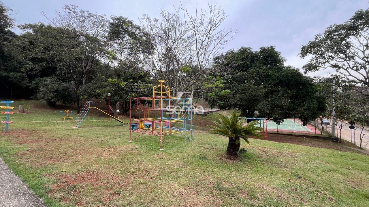 Casa em condomínio à venda no Residencial Clube dos Militares I: