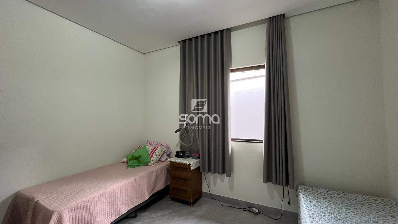 Casa em condomínio à venda no Residencial Clube dos Militares I: