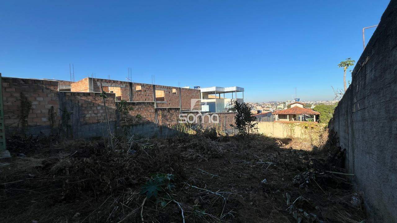 Lote à venda no Serra Dourada:
