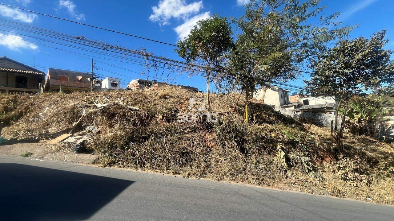 Lote à venda no Vale Formoso: