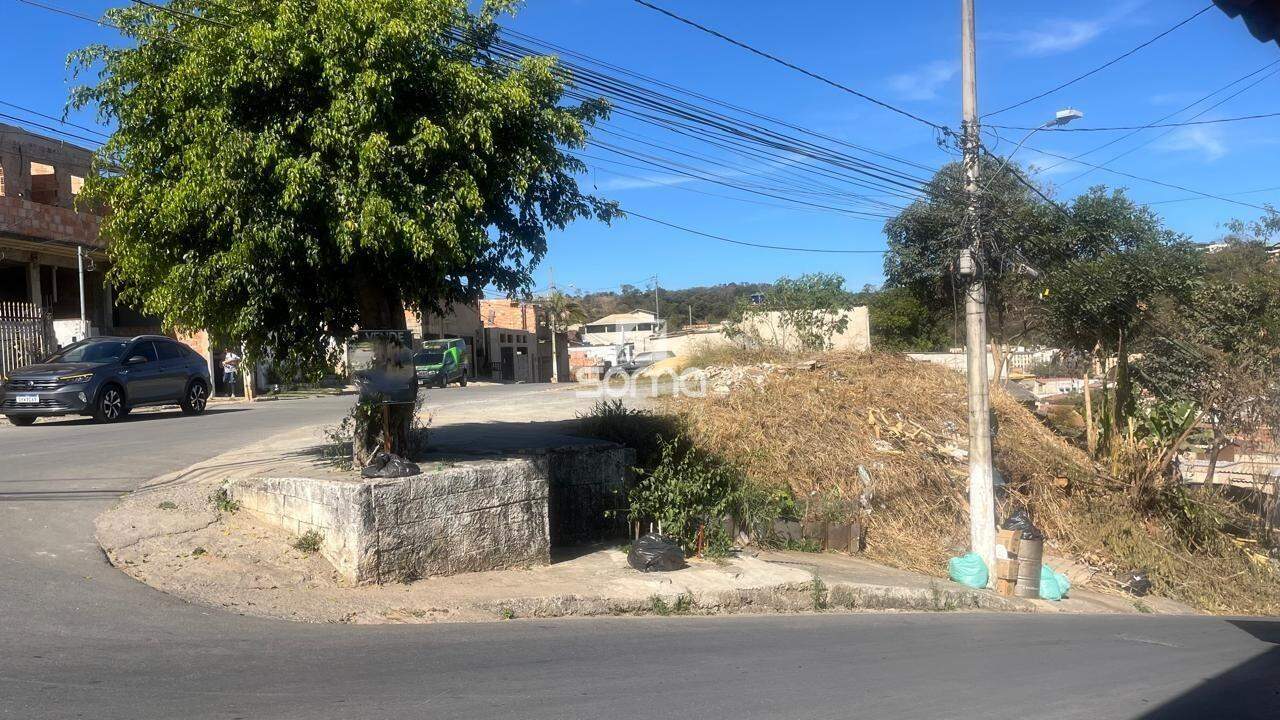 Lote à venda no Vale Formoso:
