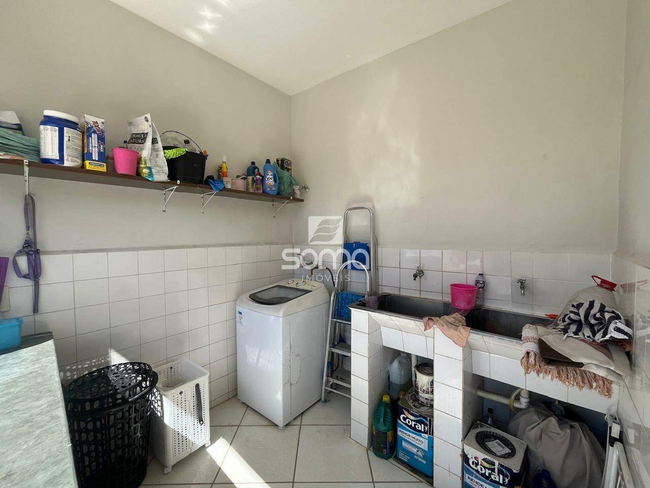 Casa à venda no Célvia: 