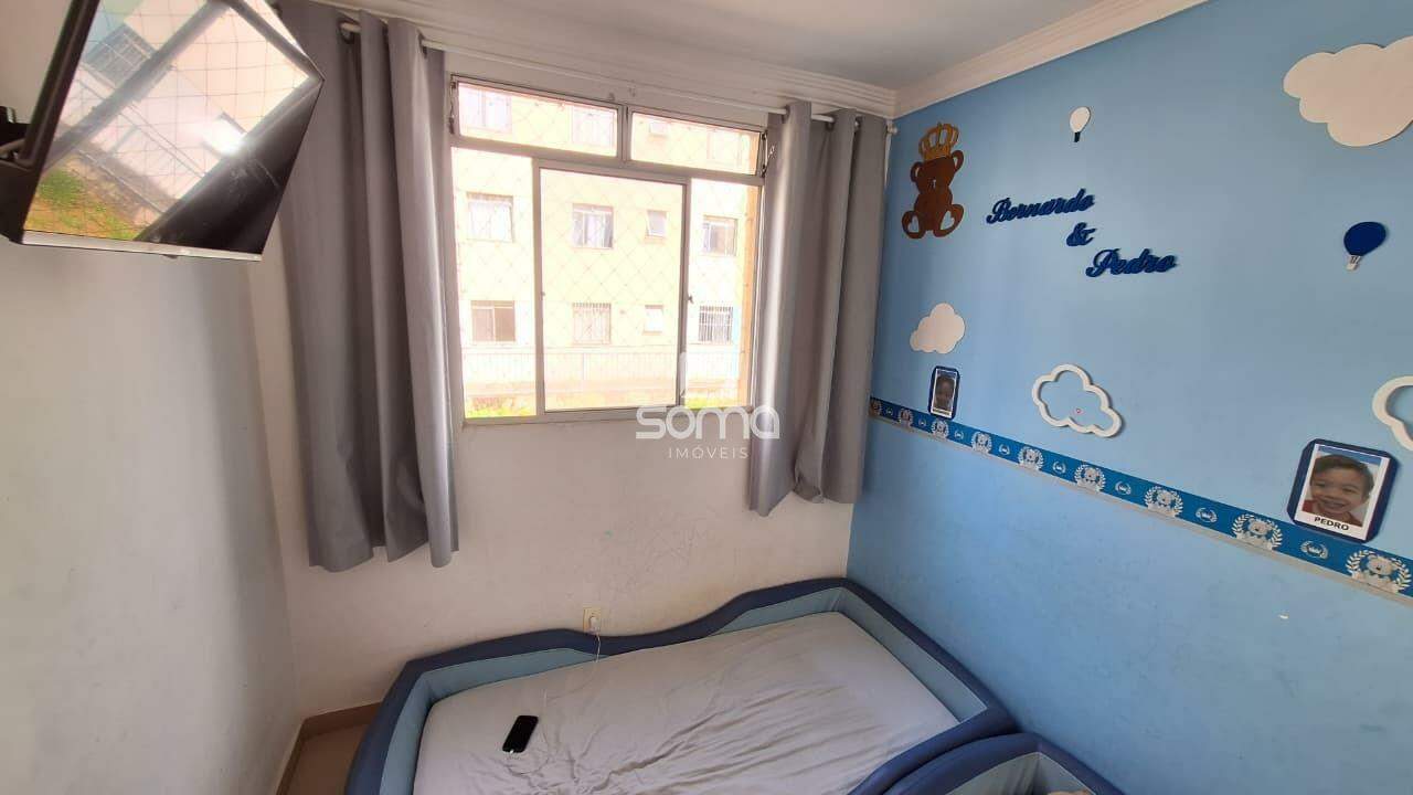 Apartamento à venda no Santa Clara B: 