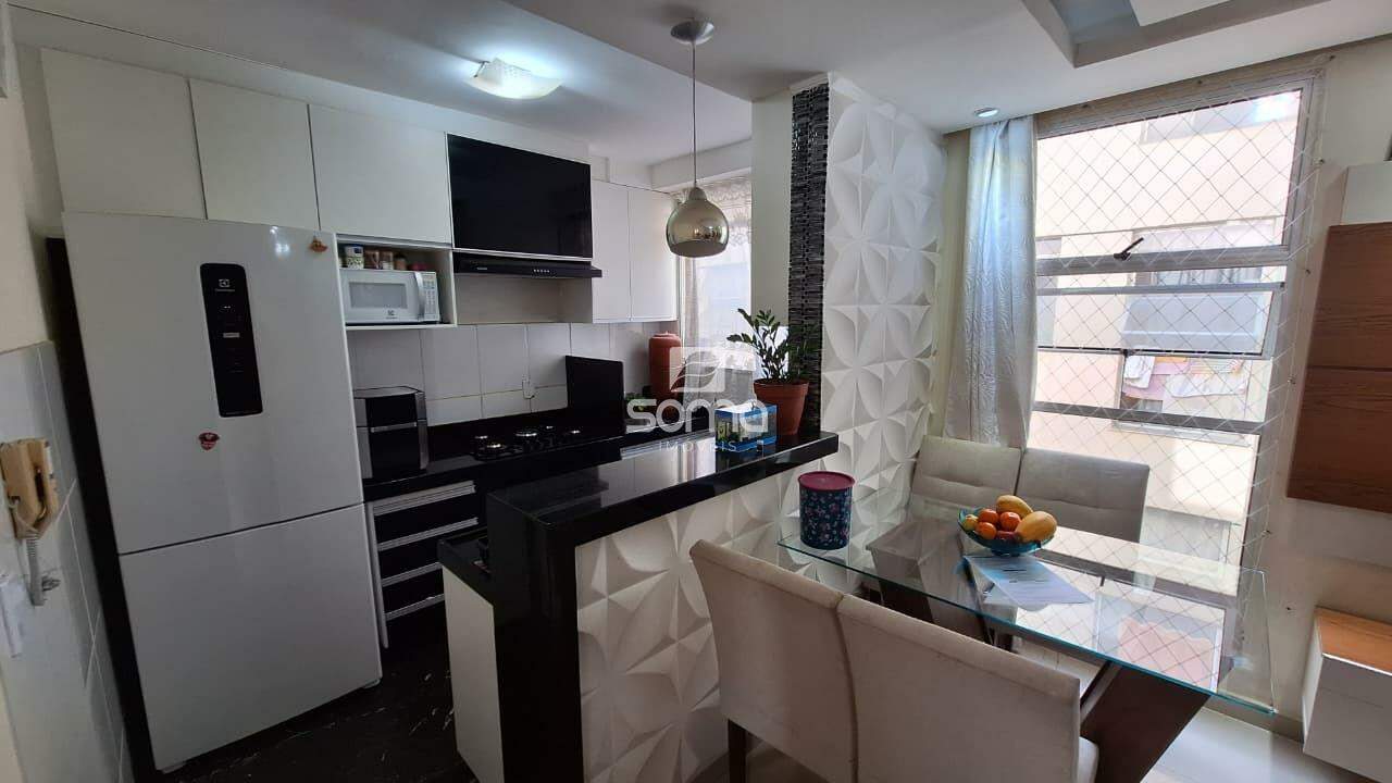 Apartamento à venda no Santa Clara B: 