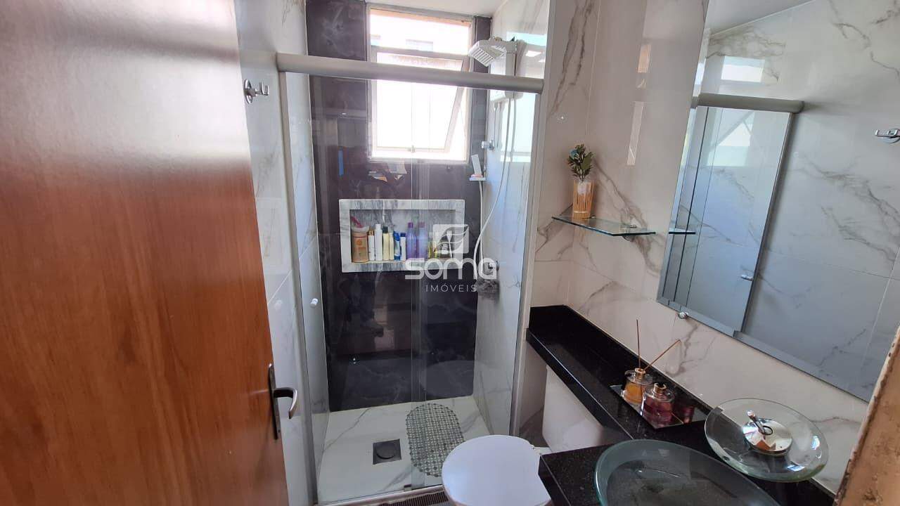 Apartamento à venda no Santa Clara B: 