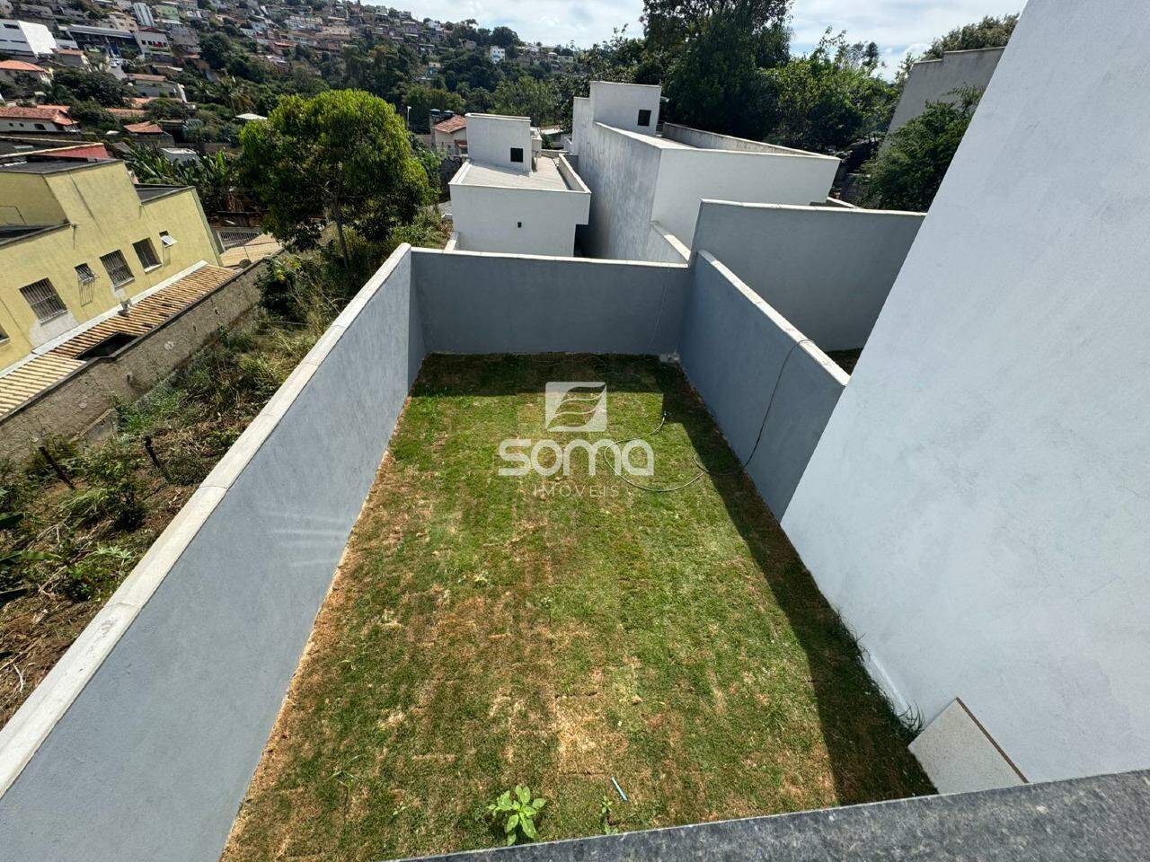 Casa Geminada à venda no Dom Pedro I:
