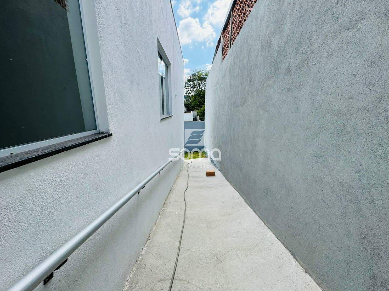Casa Geminada à venda no Dom Pedro I: