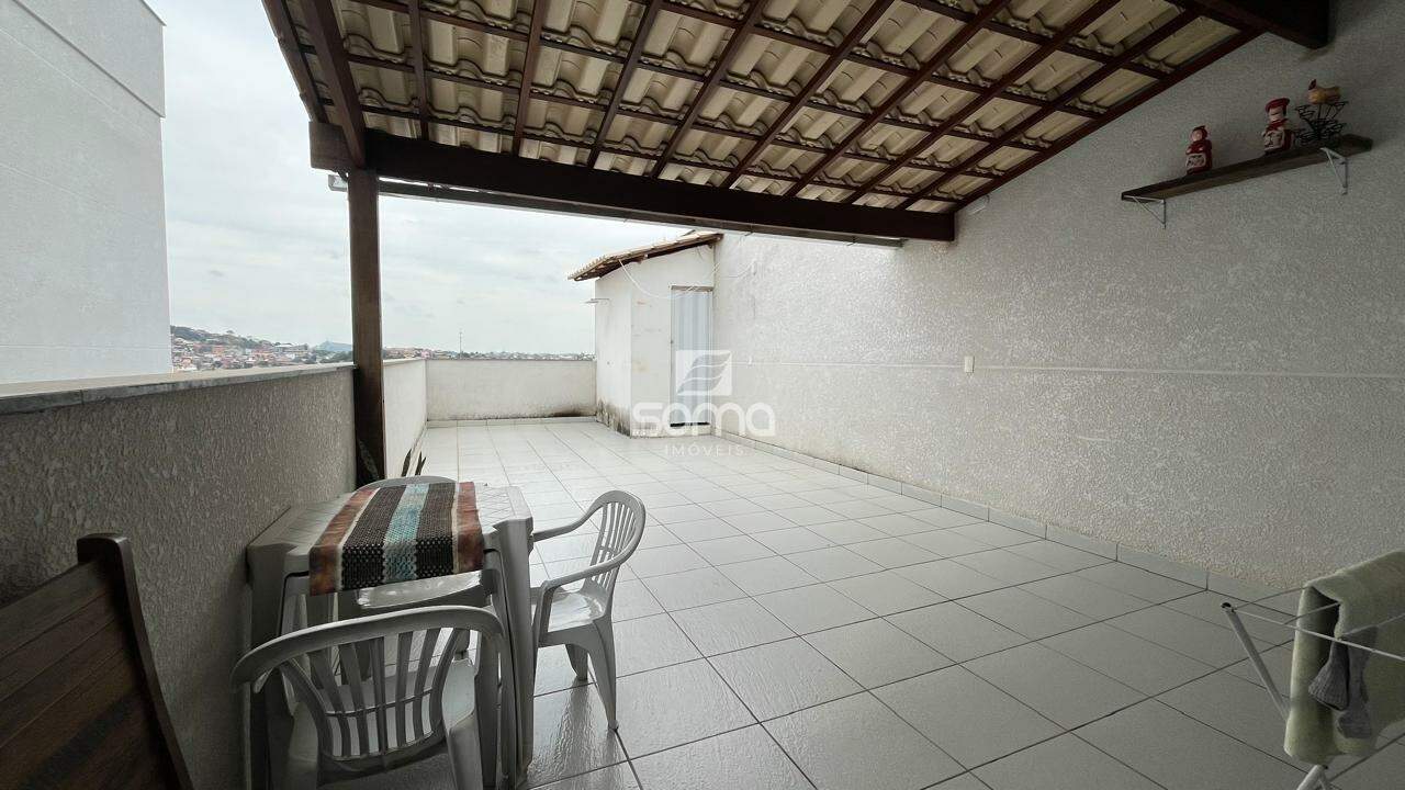 Cobertura à venda no Serra Dourada:
