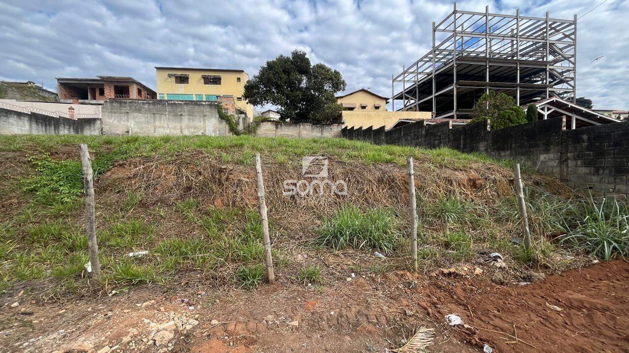 Lote à venda no Jardim Itau: