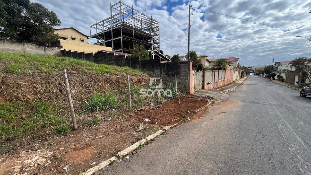 Lote à venda no Jardim Itau: