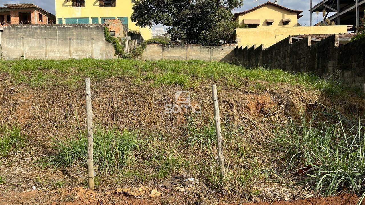 Lote à venda no Jardim Itau: