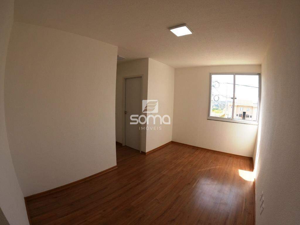 Apartamento para aluguel no Serra Dourada: