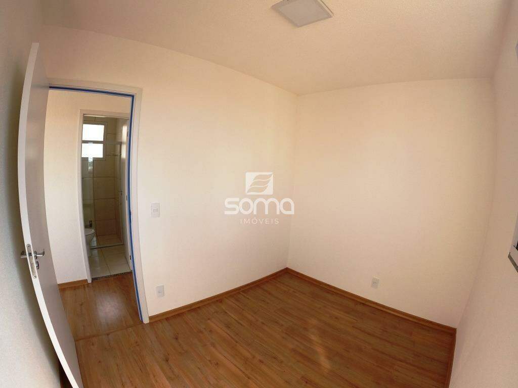 Apartamento para aluguel no Serra Dourada: