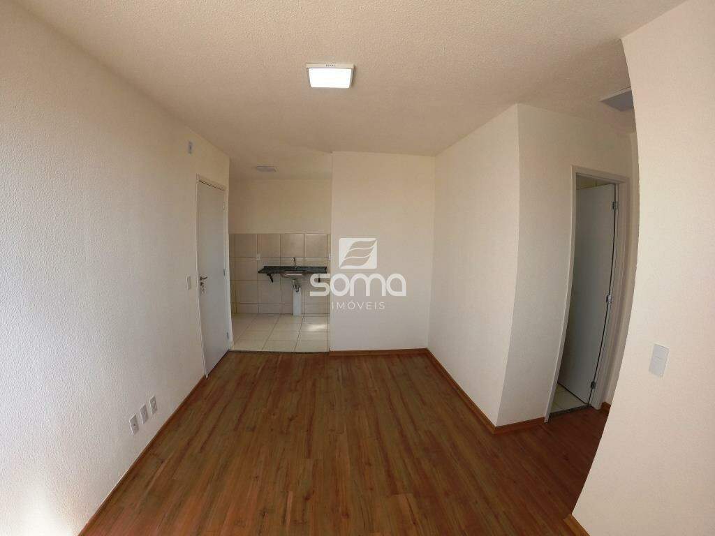 Apartamento para aluguel no Serra Dourada: