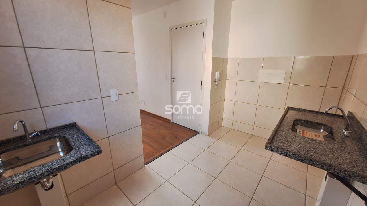 Apartamento à venda no Serra Dourada: